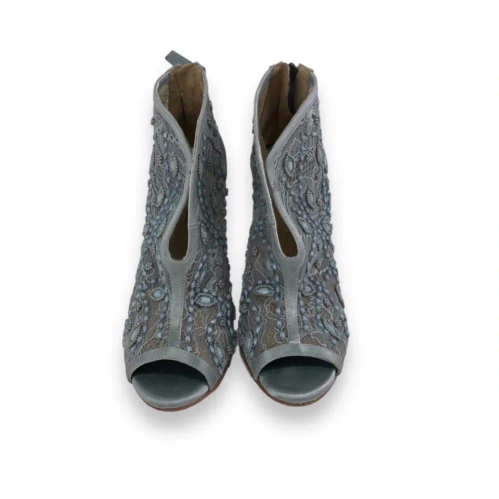BCBG Ma Deedie boots Grey smoke Lace Mesh Satin 9.5